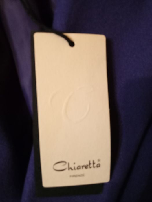 Шикозно палто чисто ново не е обличано