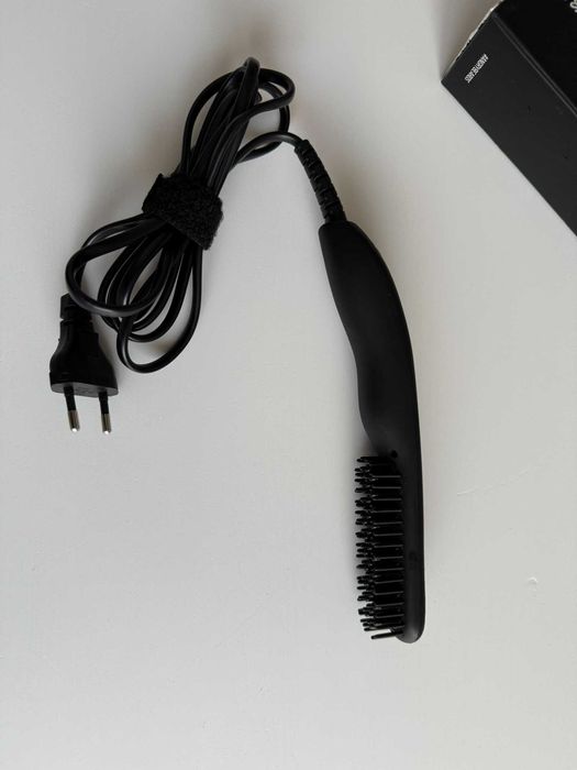 Angry Beards Straightener