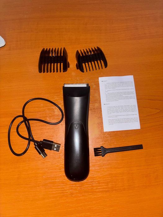 Mașină de Tuns / Trimmer Profesional 3-în-1 (Păr, Barbă, Corp) - Afișaj LED & USB