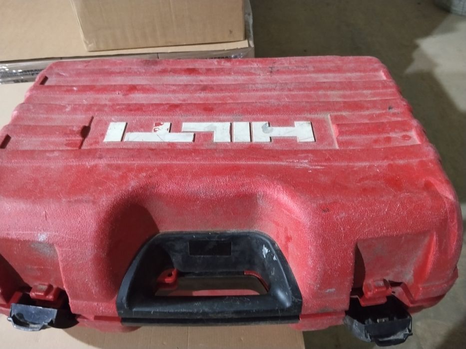 Циркуляр Hilti 22v