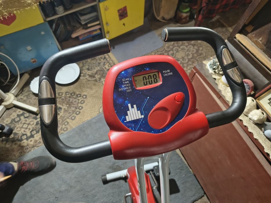 De vânzare bicicleta fitness