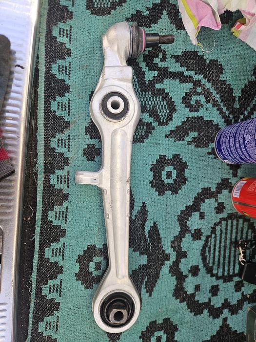 Рычаг нижний прямой для ауди а6 с5