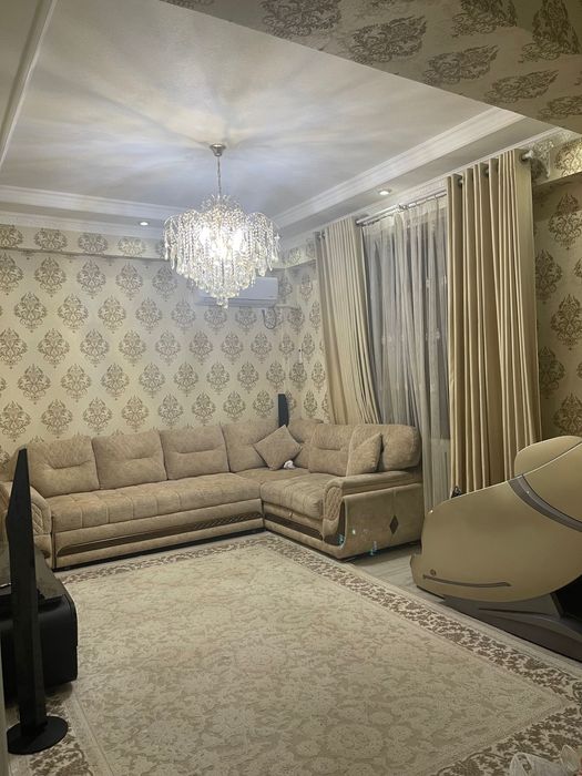 Продаётся квартира в новостройке, 3-х комнатная в Яккасарайском районе