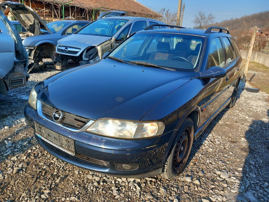 Opel Vectra 1.8 16v-116кс /2002/ - на части