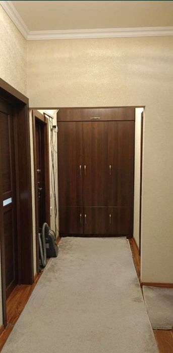 Продаётся 2в3/1/5 на м-в Карасу 1. Двухкомнатная
