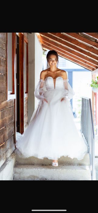 Rochie de mireasa tip A in stare impecabilă