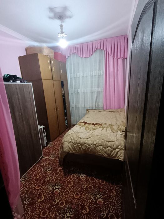 Квартира без маклер. 3 хона ,3 митти туматСотилади. Срочно