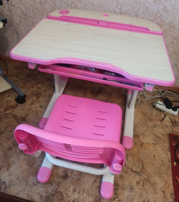 Парта-трансформер на вырост