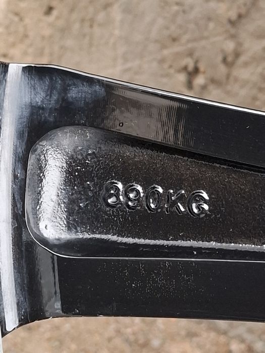 Продам диски R20 крузак 200