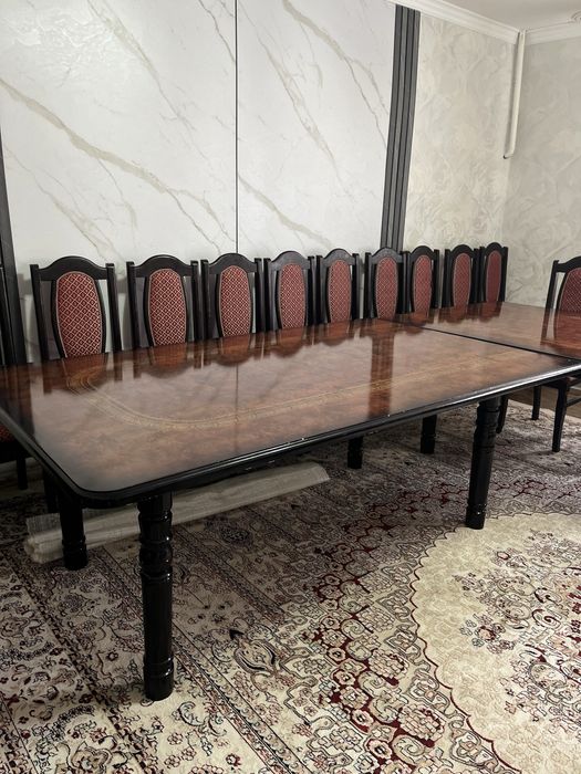 Стол 4 метра * ширина 1.20 см