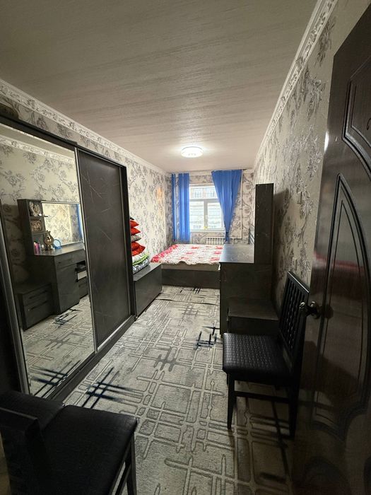 2xonalik kvartira sotladi 3etaj