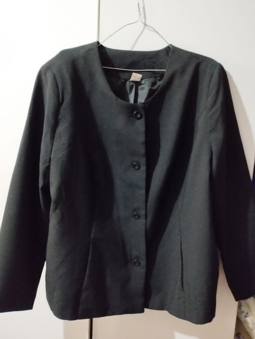 Продается женский пиджак