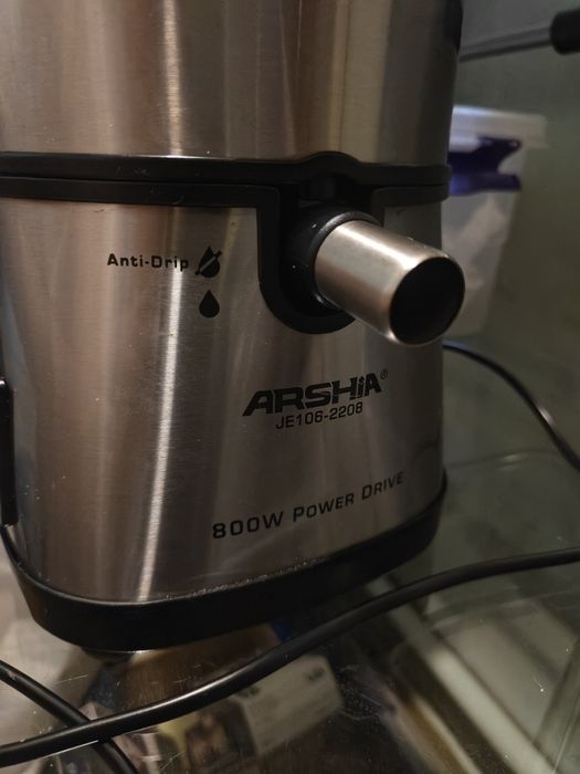 Продаю Соковыжималку Arshia