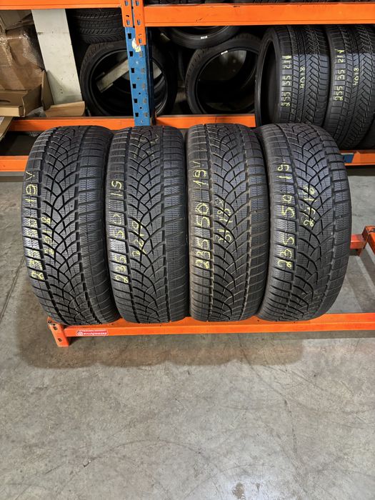Anvelope Iarna 235/50/19 GoodYear UltraGrip Performance 235 50 19 R19