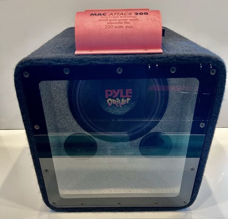 Vand subwoofer auto Pyle+amplificator Mac Audio