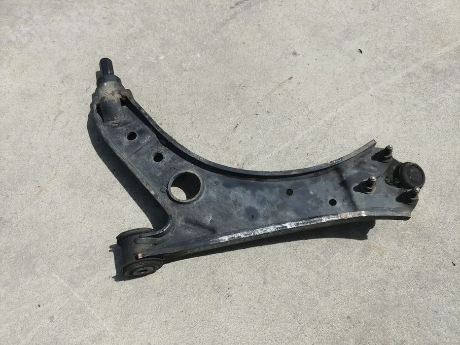 brat bascula dreapta  fata vw caddy 3 1.9 tdi bls