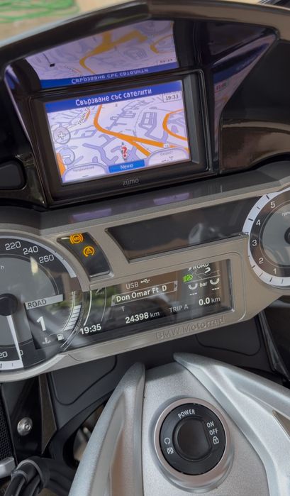 Мото навигация BMW Motorrad Garmin Zumo 660