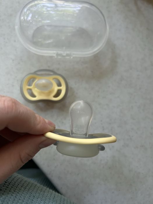 Set suzete Philips Avent 18+