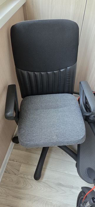 Продам кресло для дома-офиса