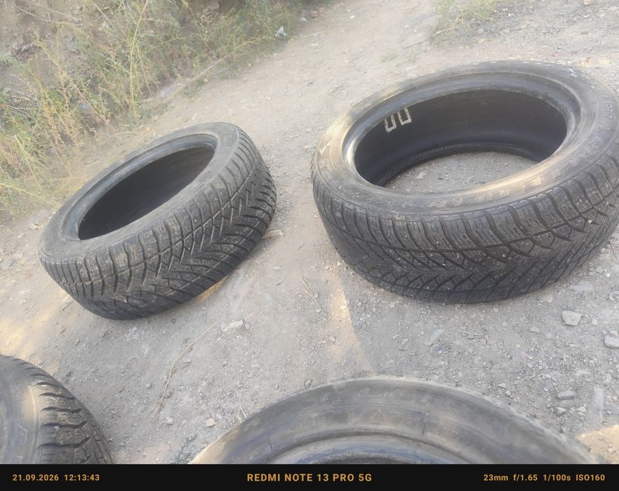 Продам комплект резины R17