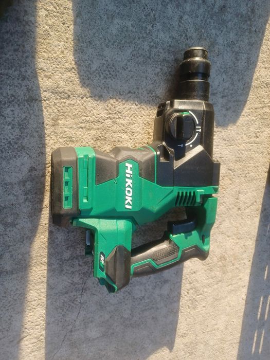Ciocan rotopercutor hikoki 36 v an 2025 model  DH 3628DA se vinde doar corpul