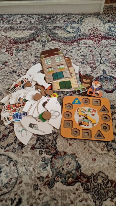 Развивающие игрушки для детей kolyaska chemodan yengidey