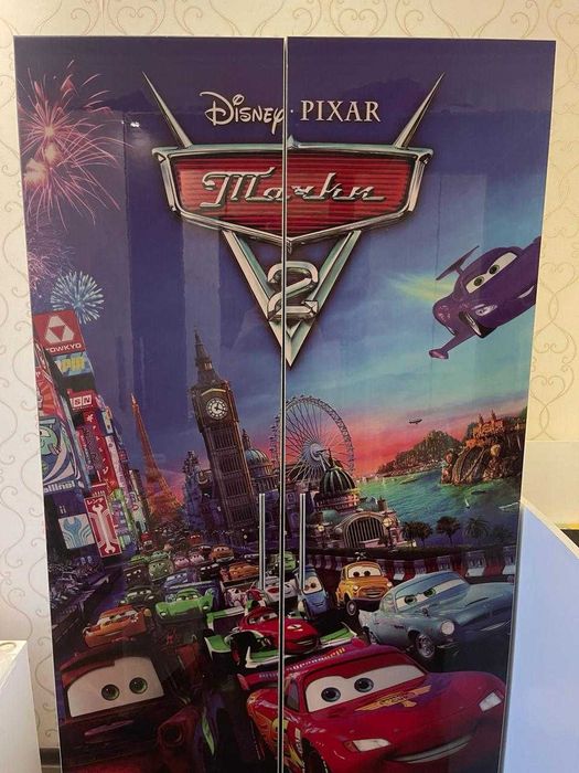 Продаю шкаф с кроватью