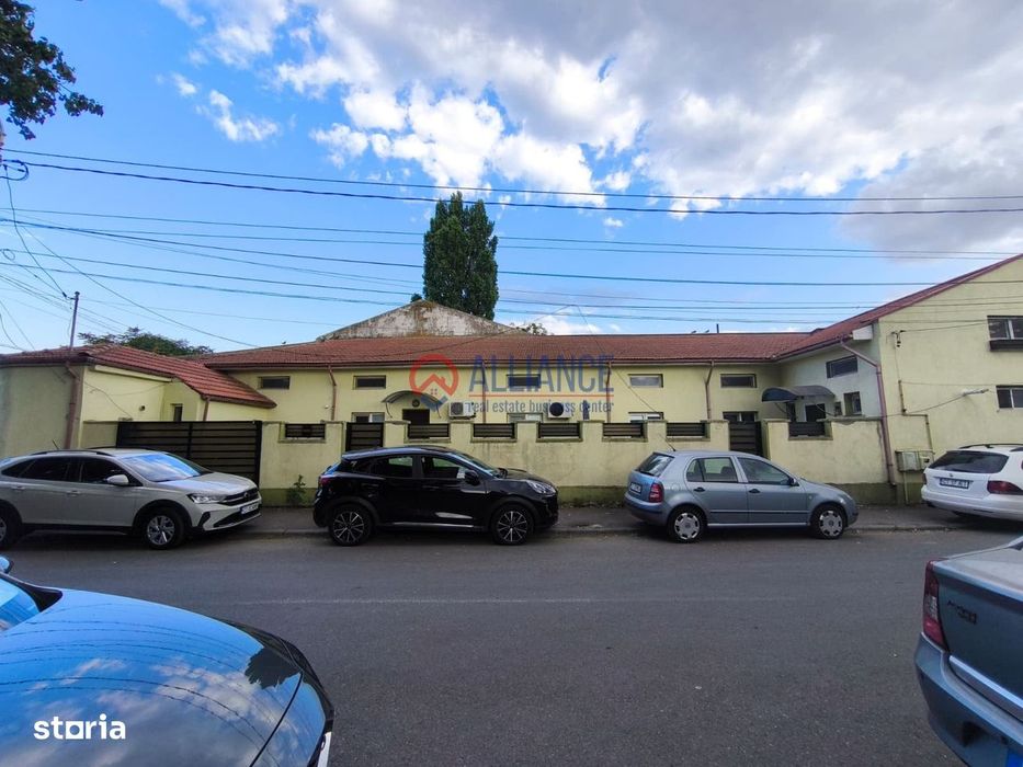 Casă 5 camere, ICIL, curte pavată, 2 parcări