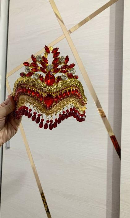 Ansambil fata Diadema SROCHNA SOTILADI