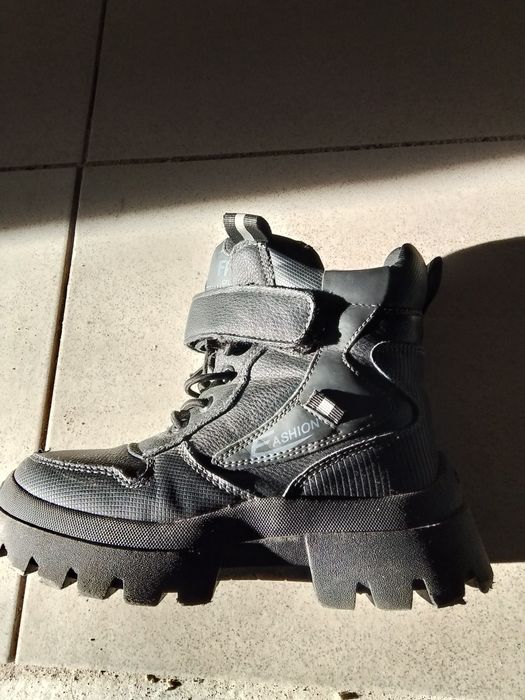 Ботики зимние размер 27