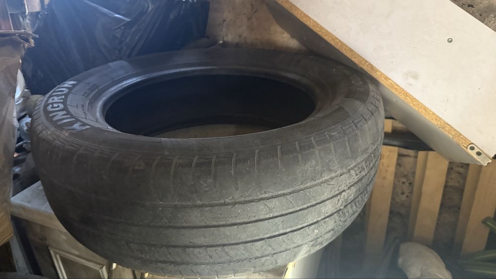 Продам шины 4шт летние 17.