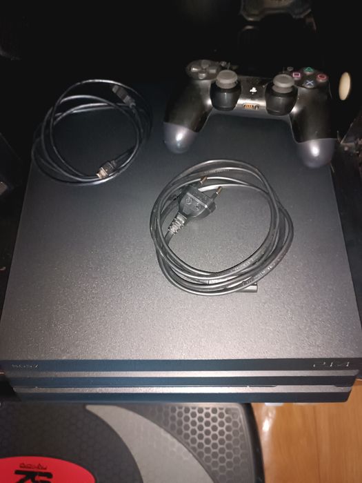 PlayStation 4 Pro 1TB