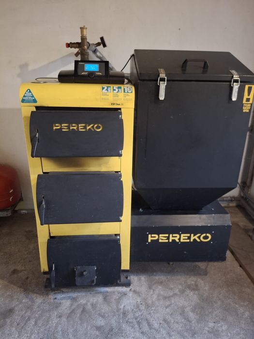 Vand cazan Pereko KSP 26 peleti si lemne 26 kw