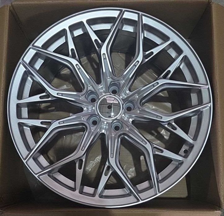 Formula Plus Diska R19