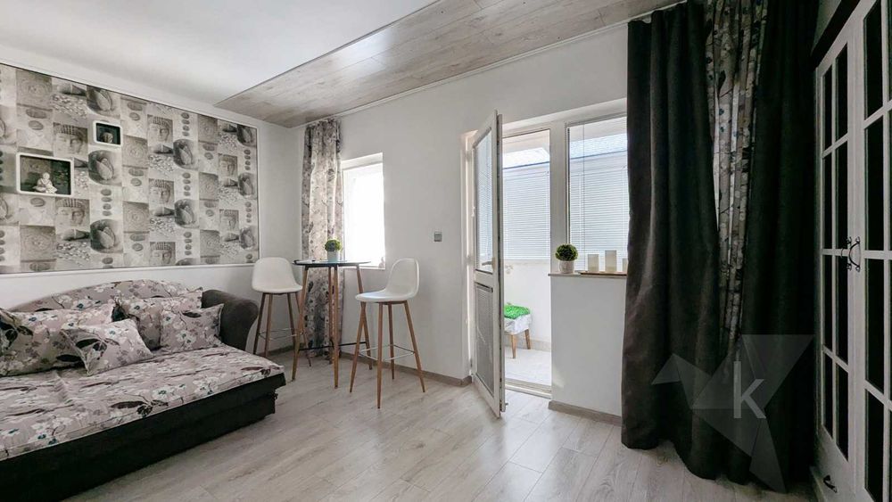 Дава се под наем едностаен апартамент във Варна Левски 1.