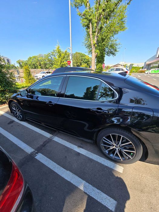 Ocazie Toyota Camry full hibrid