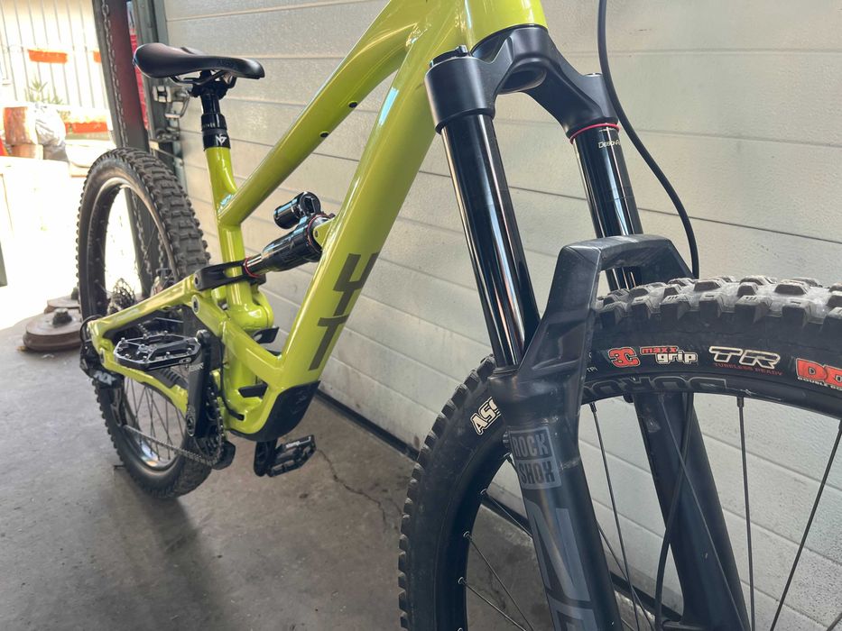 YT Industries Capra Core MX 2023 Mullet