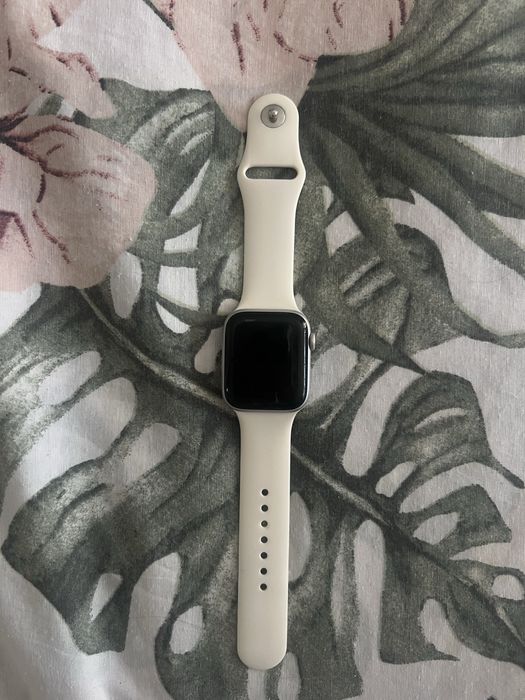 Apple Watch Series 6, GPS, Aluminium, 44 mm