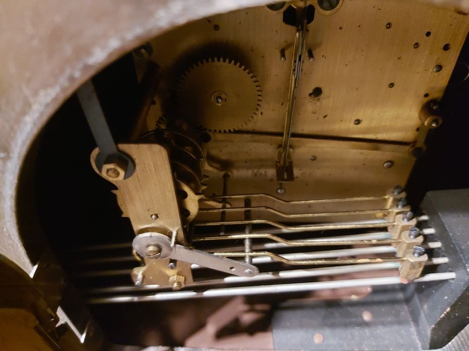 Часовник Junghans