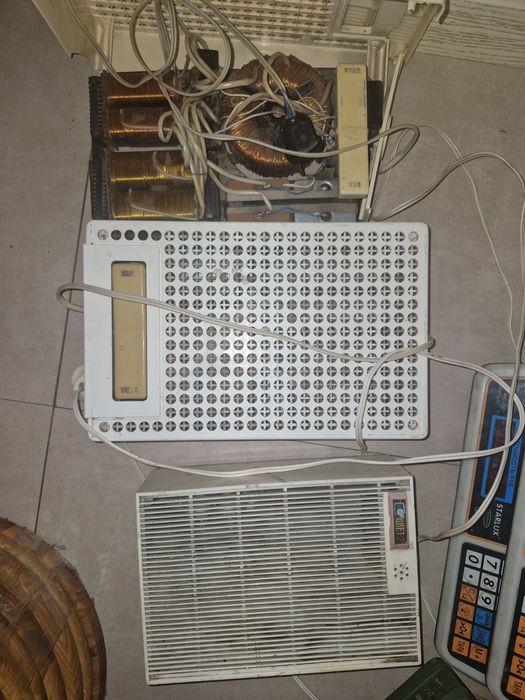 Стабилизатор напряжения для сети ссср