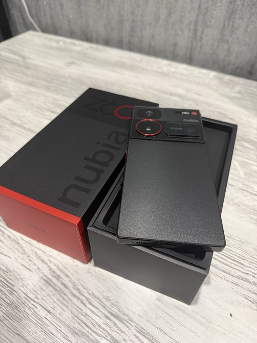 Продаю смартфон Nubia Z60