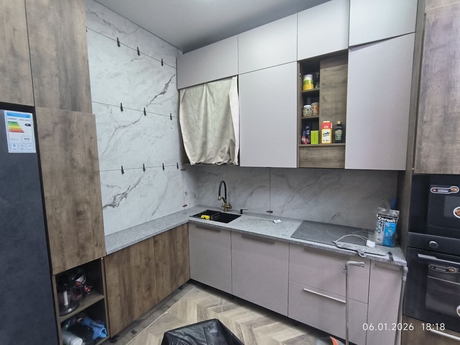 Кафельщик фартук