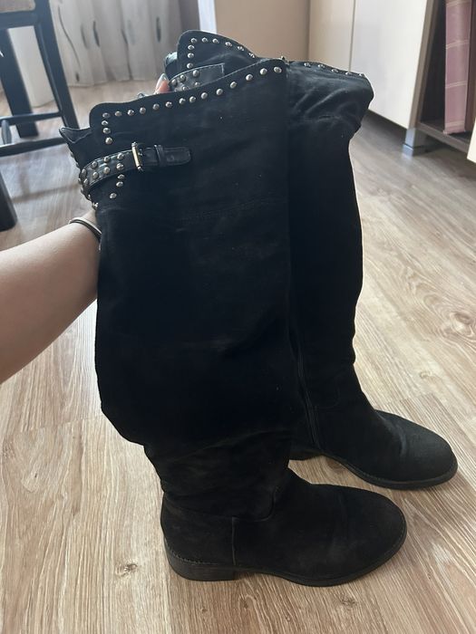 Чизми от велур черни