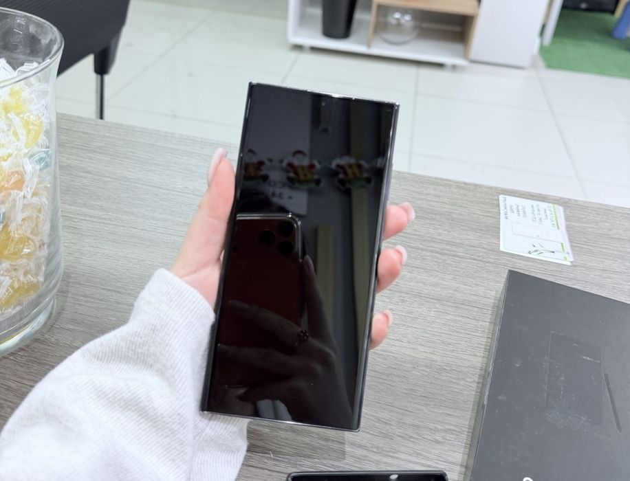 Samsung S23 Ultra 12/256 black