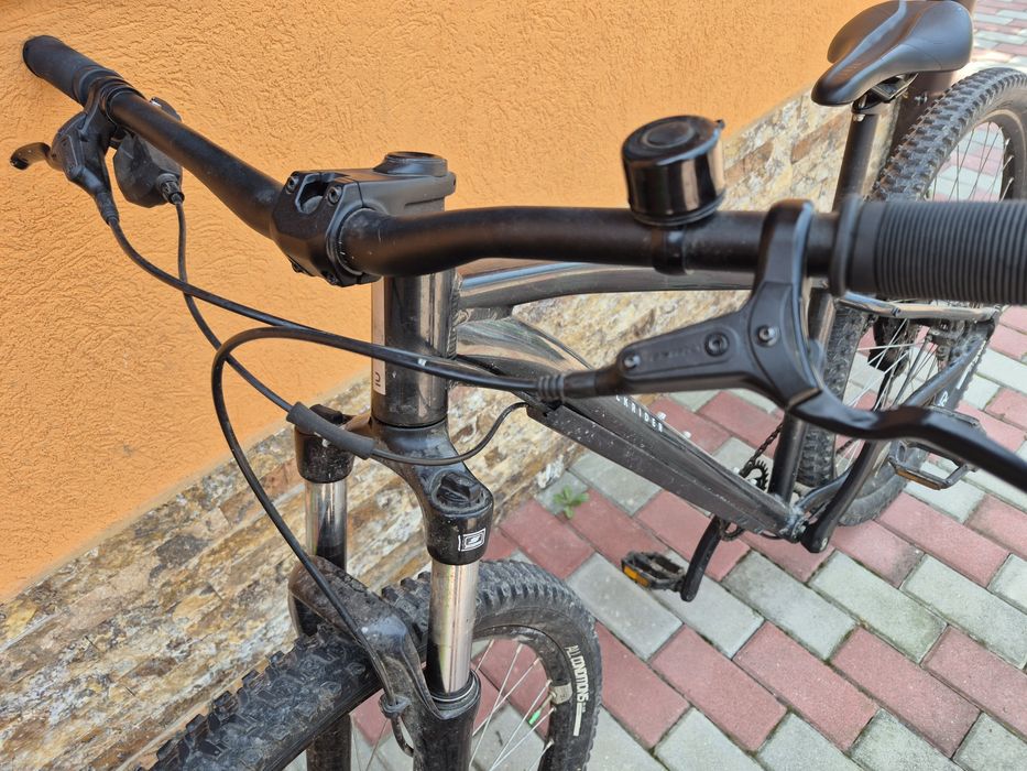 Vând bicicletă rockrider