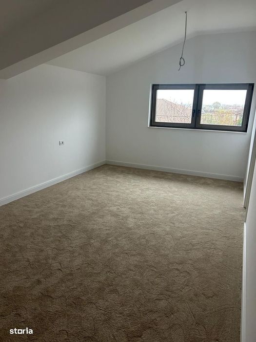 Casa premium individuala de vanzare, in Giroc
