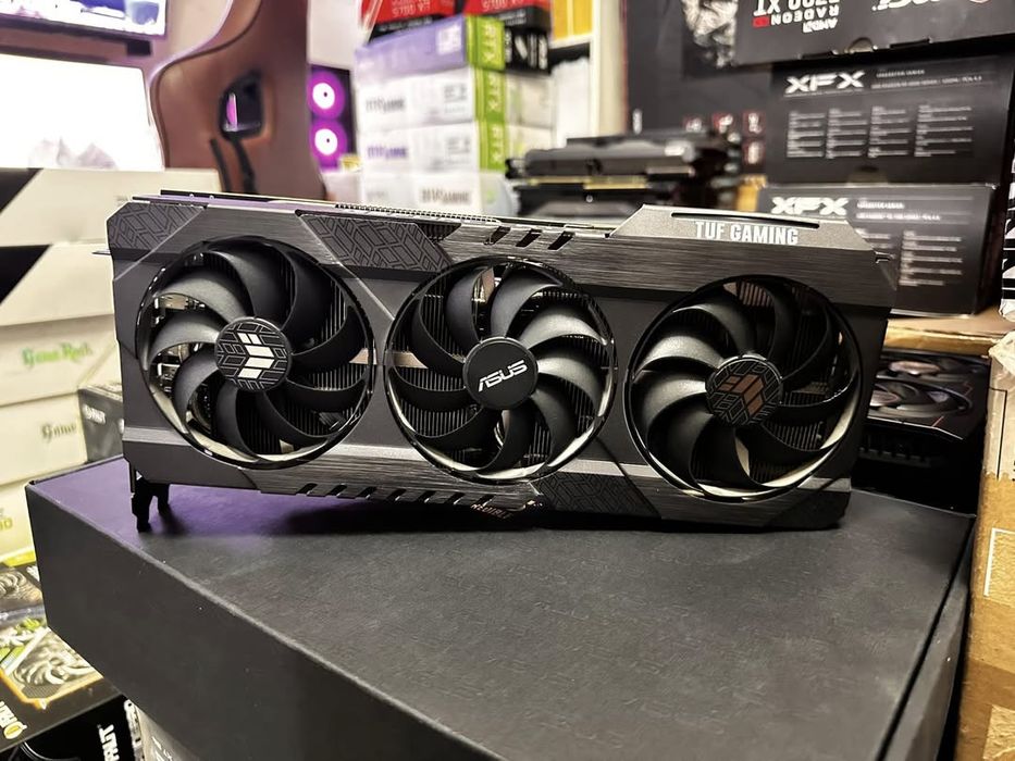 RTX 3080 ASUS TUF Gaming 10GB — идеальное состояние, обслужена