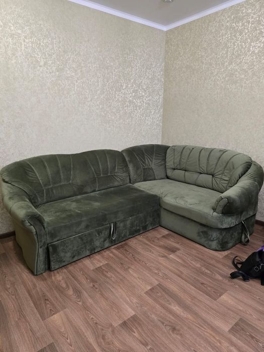 Продам Мягкий уголок