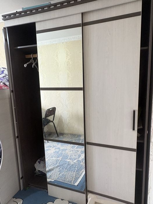 Шкаф купе срочно продам