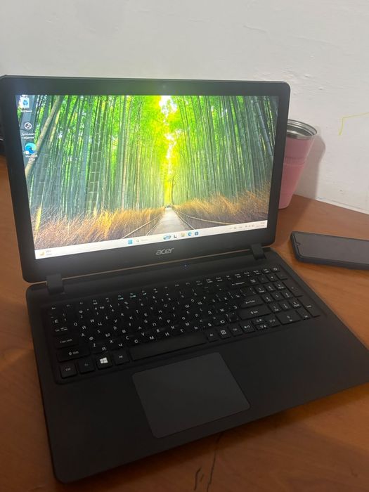 Acer Aspire ES1-572